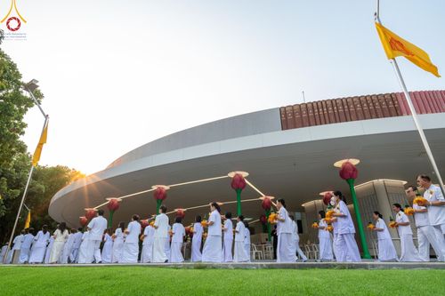 ภาพ No.136262:พิธีอุปสมบทสามเณรเตรียมสถาบันธรรมชัย รุ่นที่ 21 ณ โบสถ์พระไตรปิฏก วัดพระธรรมกาย วันเสาร์ที่ 4 พฤษภาคม พ.ศ.2567