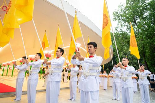 ภาพ No.156651:พิธีบรรพชาอุปสมบท ธรรมทายาท โครงการอุปสมบทหมู่บูชาธรรมครบรอบ 107 ปี วันครูผู้ค้นพบวิชชาธรรมกาย ณ โบสถ์พระไตรปิฏก วัดพระธรรมกาย วันเสาร์ที่ 14 กันยายน พ.ศ. 2567