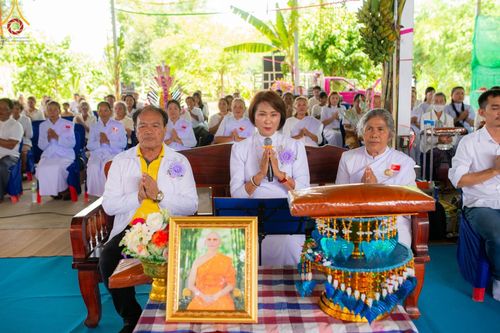 ภาพ No.165398:พิธีทอดกฐิน ณ วัดพุทธิสารโนนทอง อ.คอนสวรรค์ จ.ชัยภูมิ ในโครงการกฐินสามัคคีทั่วไทย 30,000 วัด บูชาธรรม 80 ปี หลวงพ่อธัมมชโย โดยคณะศิษยานุศิษย์วัดพระธรรมกาย วันที่ 21 ตุลาคม พ.ศ. 2567