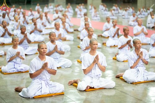 ภาพ No.133663:นาคธรรมทายาทปฏิบัติธรรมก่อนบวช ในโครงการบรรพชาสามเณร ฟื้นฟูพระพุทธศาสนาทั่วไทย ศูนย์อบรมวัดพระธรรมกาย วันที่ 3 เมษายน พ.ศ. 2567