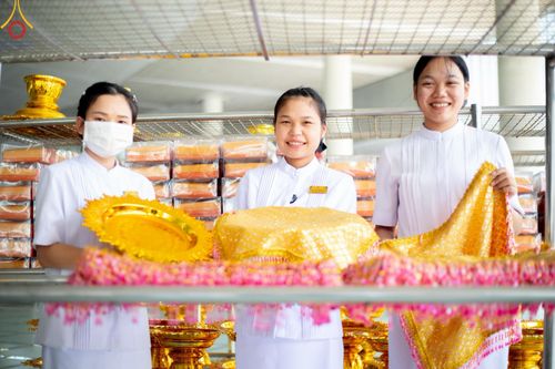 ภาพ No.212640:วันพฤหัสบดีที่ 20 มีนาคม พ.ศ. 2568 พิธีเจริญพระพุทธมนต์ เนื่องในอายุวัฒนมงคลครบ 74 ปี พระภาวนาธรรมวิเทศ วิ. (ภูเบศ ฌานาภิญโญ) ณ หอฉันคุณยายฯ วัดพระธรรมกาย