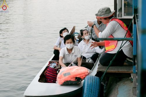 ภาพ No.115762:V.15 สามัคคี การเตรียมงาน เก็บงาน การรับบุญของเจ้าหน้าที่หน่วยงานต่างๆ เพื่อโครงการธรรมยาตรา กตัญญูบูชามหาปูชนียาจารย์ พระมงคลเทพมุนี (สด จนฺทสโร) พระผู้ปราบมาร อนุสรณ์สถาน 7 แห่ง ปีที่ 12 ระหว่างวันที่ 2 - 31 มกราคม พ.ศ.2567