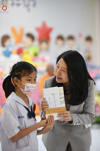 ภาพ No.102318:วันรวมพลังเด็กดี ผู้นำฟื้นฟูศีลธรรมโลก จังหวัดสระบุรี ณ ห้างทวีกิจคอมเพล็กซ์  อ.เมือง จ.สระบุรี วันพุธที่ 13 ธันวาคม พ.ศ. 2566