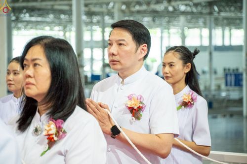 ภาพ No.239004:วันอาทิตย์ที่ 17 สิงหาคม พ.ศ. 2568 งานบุญวันอาทิตย์ พิธีจุดเทียนใจ ไฟนิรันด์ อนันตชัย ณ วัดพระธรรมกาย จ.ปทุมธานี