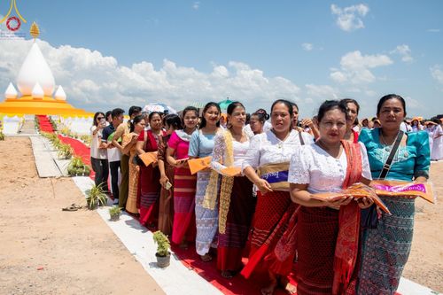 ภาพ No.144390:3 Bigboon 1.พิธีทอดผ้าป่าสถาปนาสังฆรัตนะปทุมเจดีย์ 2.พิธีประดิษฐานดอกบัวอนันต์นิรันดร์กาล 3.พิธีถวายมหาสังฆทานแด่คณะสงฆ์ทุกวัดในจังหวัดปัตตานี ณ ศูนย์อบรมเยาวชนจังหวัดปัตตานี วันอาทิตย์ที่ 14 กรกฎาคม พ.ศ. 2567