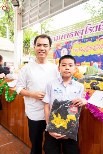 ภาพ No.184888:กิจกรรมวันรวมพลังเด็กดี V-Star ผู้นำฟื้นฟูศีลธรรมโลก กรุงเทพมหานคร ณ วัดมหาธาตุยุวราชรังสฤษฎิ์ราชวรมหาวิหาร กรุงเทพมหานคร ในวันที่ 13 ธันวาคม พ.ศ. 2567