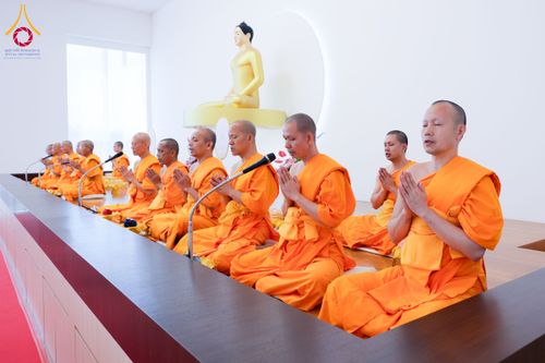 ภาพ No.172019:พิธีทอดกฐิน วัดพระธรรมกายสิงคโปร์ วันอาทิตย์ที่ 27 ตุลาคม พ.ศ. 2567