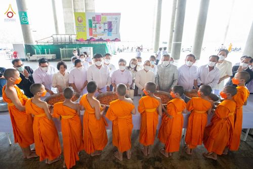 ภาพ No.80428:องค์กรภาคีเครือข่าย "บวร" จังหวัดปทุมธานี ศึกษาดูงานโครงการบรรพชาสามเณรฟื้นฟูพระพุทธศาสนาทั่วไทย ชมนิทรรศการ และสื่อนวัตกรรมพระพุทธศาสนาภาพยนต์ 3 มิติ - จักรวาลนฤมิต เรื่อง "พระสัมมาสัมพุทธเจ้า พระบรมศาสดาเอกของโลก" วันศุกร์ที่ 28 เมษายน พ.ศ.2566
