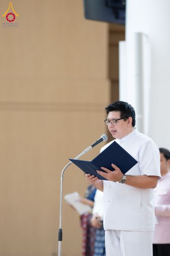 ภาพ No.196033:ผู้ว่าปทุมฯ เปิดงานวันครู ครั้งที่ 69 พ.ศ. 2568 จังหวัดปทุมธานี “เรียนดี มีความสุข : ครูไทยร่วมใจปฏิวัติการศึกษา เด็กฉลาดคิด ฉลาดทำ” ณ วัดพระธรรมกาย - รวมใจระลึกถึงพระคุณบูรพาจารย์ ยกย่องเชิดชูเกียรติผู้ประกอบวิชาชีพทางการศึกษาที่ประกอบคุณงามความดี 