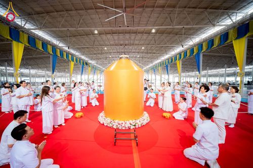 ภาพ No.237217:วันอาทิตย์ที่ 11 สิงหาคม พ.ศ. 2568 งานบุญวันอาทิตย์ พิธีจุดเทียนใจ ไฟนิรันด์ อนันตชัย ณ วัดพระธรรมกาย จ.ปทุมธานี