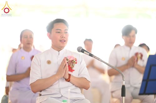 ภาพ No.162025:พิธีทอดผ้าป่า ในวันออกพรรษา ณ พุทธอุทยานนานาชาติ จังหวัดหนองคาย วันพฤหัสบดีที่ 17 ตุลาคม พ.ศ. 2567