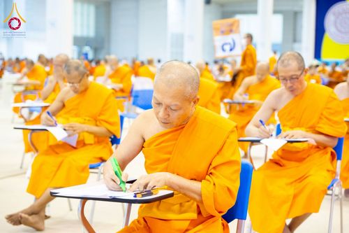 ภาพ No.219686:วันที่ 22-24 เมษายน พ.ศ. 2568 สอบบาลีสนามหลวง ครั้งที่ 2 คณะสงฆ์ภาค 1 (นนทบุรี, ปทุมธานี, สมุทรปราการ) สนามสอบวัดพระธรรมกาย อำเภอคลองหลวง จังหวัดปทุมธานี