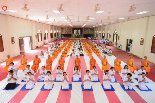 ภาพ No.102059:พิธีบรรพชาและอุปสมบทหมู่ธรรมทายาท ในโครงการอุปสมบทหมู่ รุ่นบูชาธรรมมหาปูชนียาจารย์ ณ วัดพระพุทธบาทราชวรมหาวิหาร และวัดนิคมวาสี อ.พระพุทธบาท จ.สระบุรี วันเสาร์ที่ 9 ธันวาคม พ.ศ. 2566