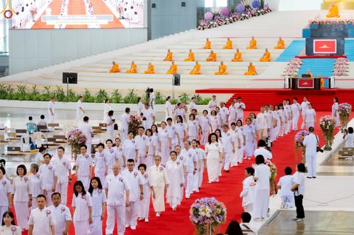 ภาพ No.247048:วันที่ 21 กันยายน พ.ศ. 2568 งานบุญวันอาทิตย์ พิธีจุดเทียนใจ ไฟนิรันด์ อนันตชัย ณ วัดพระธรรมกาย จ.ปทุมธานี