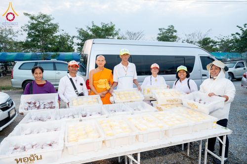 ภาพ No.118855:พิธีถวายภัตตาหารเป็นสังฆทาน แด่คณะพระธรรมยาตรา ปีที่ 12 วันที่ 26 มกราคม พ.ศ. 2567 ณ อนุสรณ์สถานบางปลา จ.นครปฐม