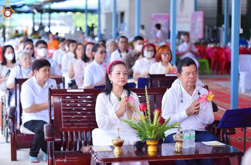 ภาพ No.142993:พิธีทอดผ้าป่าสามัคคีเพื่อสมทบทุนสร้างหอฉัน ๑๑๓ ปี  คุณยายอาจารย์มหารัตนอุบาสิกาจันทร์ขนนกยูง ครั้งที่ ๙ วันอาทิตย์ที่ ๓๐  มิถุนายน พ.ศ. ๒๕๖๗ ณ ศูนย์การศึกษาจอมบึง ต.รางบัว อ.จอมบึง จ.ราชบุรี