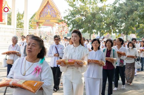 ภาพ No.204622:พิธีทอดผ้าป่าทำนุบำรุงศาสนสถาน ณ วัดเกิดการอุดม ตำบลคลองสาม อำเภอคลองหลวง จังหวัดปทุมธานี ในโครงการธรรมยาตรา กตัญญูบูชา มหาปูชนียาจารย์ พระมงคลเทพมุนี(สด จนฺทสโร) พระผู้ปราบมาร อนุสรณ์สถาน 7 แห่ง ปีที่ 13 วันที่ 30 มกราคม พ.ศ. 2568