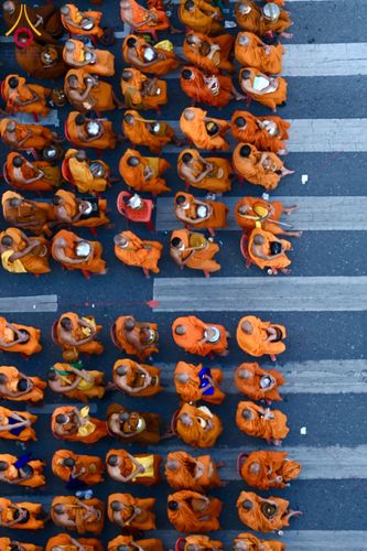 ภาพ No.147853:มหาสังฆทานครั้งยิ่งใหญ่ ตักบาตรพระ 10,000 รูป คณะสงฆ์ 4 ประเทศ 14 จังหวัดภาคใต้ วันอาทิตย์ที่ 11 สิงหาคม พ.ศ. 2567 ณ นิพัทธ์อุทิศ 3 ใจกลางนครหาดใหญ่ จ.สงขลา