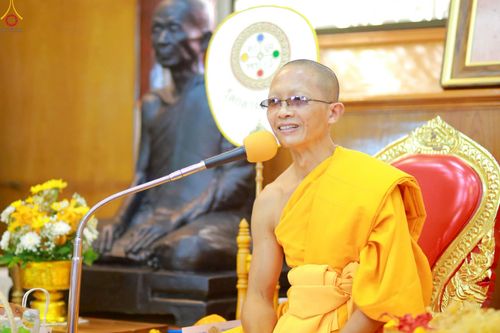 ภาพ No.254446:วันที่ 11 ตุลาคม พ.ศ. 2568 พิธีทอดกฐินสามัคคีทั่วไทย 30,000 วัด โดยคณะศิษยานุศิษย์ บูชาธรรม 81 ปี หลวงพ่อธัมมชโย ณ วัดกลางธนรินทร์ อ.พรหมบุรี จ.สิงห์บุรี