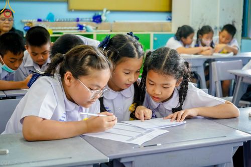 ภาพ No.104787:วันรวมพลังเด็กดี V-star ผู้นำฟื้นฟูศีลธรรมโลก จังหวัดพังงา วันที่ 22 ธันวาคม พ.ศ. 2566 ณ โรงเรียนอนุบาลพังงา