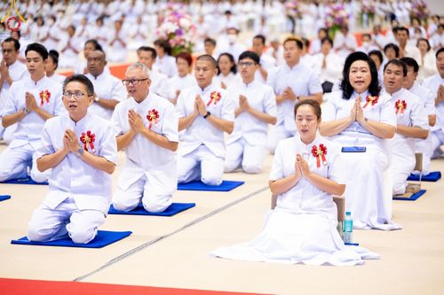 ภาพ No.57943:พิธีมุทิตาสักการะพระสังฆาธิการ ผู้ที่ได้รับพระราชทานเลื่อนและตั้งสมณศักดิ์ ปีพุทธศักราช 2567 วันอาทิตย์ที่ 28 เมษายน พ.ศ. 2567 ณ วัดพระธรรมกาย จ.ปทุมธานี