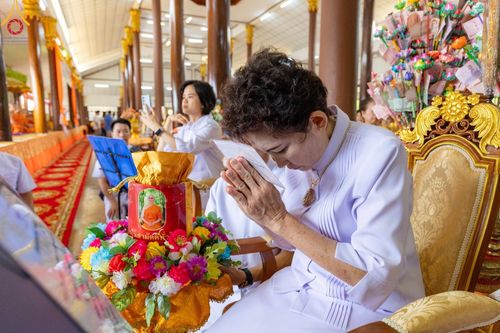 ภาพ No.165958:พิธีทอดกฐิน ณ วัดท่าเรือ ต.ท่าเรือ อ.ท่ามะกา จ.กาญจนบุรี ในโครงการกฐินสามัคคีทั่วไทย 30,000 วัด บูชาธรรม 80 ปี หลวงพ่อธัมมชโย โดยคณะศิษยานุศิษย์วัดพระธรรมกาย วันที่ 20 ตุลาคม พ.ศ. 2567