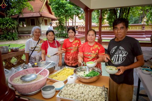 ภาพ No.255322:วันที่ 12 ตุลาคม พ.ศ. 2568 พิธีทอดกฐินสามัคคีทั่วไทย 30,000 วัด โดยคณะศิษยานุศิษย์ บูชาธรรม 81 ปี หลวงพ่อธัมมชโย ณ วัดราชคีรีหิรัญญาราม ต.วังทอง อ.วังทอง จ.พิษณุโลก