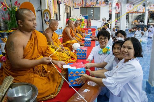 ภาพ No.92979:พิธีทอดกฐินสามัคคีทั่วไทย 5,000 วัด โดยคณะศิษยานุศิษย์วัดพระธรรมกาย น้อมบูชาธรรม 79 ปี หลวงพ่อธัมมชโย ณ วัดทรงศิรินาวาส จ.บุรีรัมย์ วันที่ 8 พฤศจิกายน พ.ศ.2566