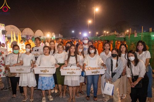 ภาพ No.115045:พิธีถวายภัตตาหารเป็นสังฆทาน แด่คณะพระธรรมยาตรา ปีที่ 12 วันที่ 19 มกราคม พ.ศ. 2567 ณ วัดโบสถ์(บน) บางคูเวียง จ.นนทบุรี