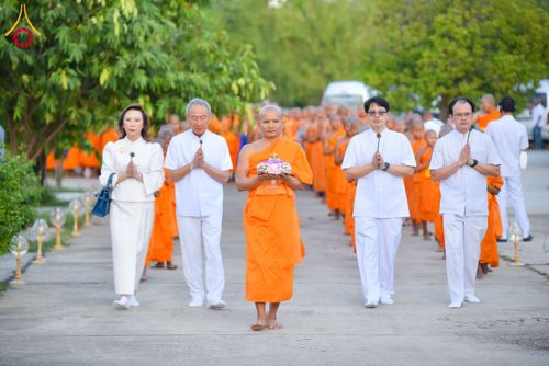 ภาพ No.210654:วันพฤหัสบดีที่ 13 มีนาคม พ.ศ. 2568  สมโภชพระประธานอุโบสถวัดป่าอุบลแก้ว จังหวัดอุบลราชธานี