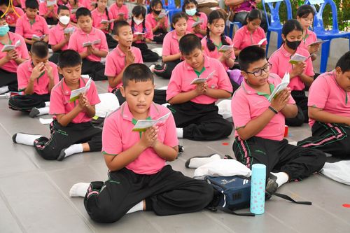 ภาพ No.106863:วันรวมพลังเด็กดี V-Star ผู้นำฟื้นฟูศีลธรรมโลก ยะลา ณ ศูนย์ปฏิบัติธรรมและอบรมเยาวชนเมืองยะลา วันที่ 27 ธันวาคม พ.ศ. 2566