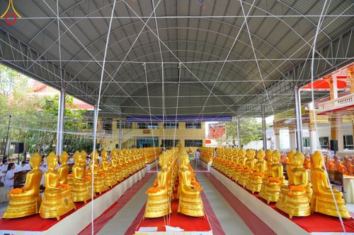 ภาพ No.186404:พิธีบรรจุพระบรมสารีริกธาตุ และพิธีพุทธาภิเษกองค์พระประธาน 150 องค์  ส่งประดิษฐาน ณ ดินแดนพุทธภูมิ อินเดีย-เนปาล ณ วัดประยูรธรรมาราม อ.ลำลูกกา จ.ปทุมธานี วันอาทิตย์ที่ 15 ธันวาคม พ.ศ. 2567