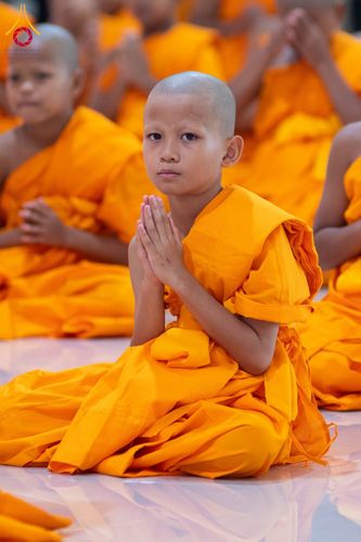 ภาพ No.58549:โครงการบรรพชาสามเณร ภาคฤดูร้อน เฉลิมพระเกียรติพระบาทสมเด็จพระเจ้าอยู่หัว เนื่องในโอกาส พระราชพิธีมหามงคลเฉลิมพระชนมพรรษา 6 รอบ 28 กรกฎาคม พ.ศ. 2567 ระหว่างวันที่ 20 เมษายน ถึง 6 พฤษภาคม 2567 ณ วัดกลางธนรินทร์ (ธรรมอุทยานบ้านแป้ง)