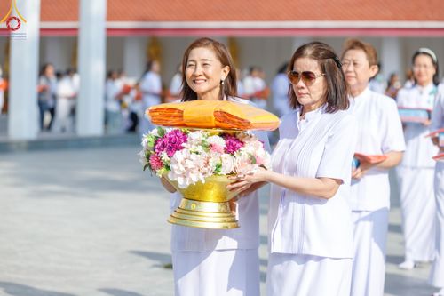 ภาพ No.189560:พิธีทอดผ้าป่าทำนุบำรุงศาสนสถาน ในโครงการธรรมยาตรา กตัญญูบูชา มหาปูชนียาจารย์ พระมงคลเทพมุนี(สด จนฺทสโร) พระผู้ปราบมาร อนุสรณ์สถาน 7 แห่ง ปีที่ 13 ณ วัดสองพี่น้อง ต.ต้นตาล อ.สองพี่น้อง จ.สุพรรณบุรี วันที่ 5 มกราคม พ.ศ. 2568
