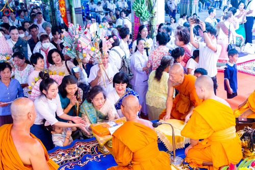 ภาพ No.91795:พิธีทอดกฐินสามัคคีทั่วไทย 5,000 วัด ณ วัดโนนพระแก้ว ต.น้ำโมง อ.ท่าบ่อ จ.หนองคาย  วันจันทร์ที่ 30 ตุลาคม พ.ศ. 2566