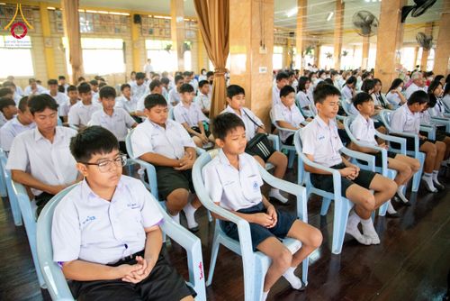 ภาพ No.205173:พิธีทอดผ้าป่าทำนุบำรุงศาสนสถาน ณ วัดบางขัน ตำบลคลองหนึ่ง อำเภอคลองหลวง จังหวัดปทุมธานี ในโครงการธรรมยาตรา กตัญญูบูชา มหาปูชนียาจารย์ พระมงคลเทพมุนี(สด จนฺทสโร) พระผู้ปราบมาร อนุสรณ์สถาน 7 แห่ง ปีที่ 13 วันที่ 30 มกราคม พ.ศ. 2568