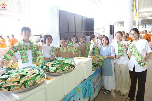 ภาพ No.238287:วันอาทิตย์ที่ 3 สิงหาคม พ.ศ. 2568 ภาพเจ้าหน้าที่ทุกสถานะ ปฏิบัติหน้าที่ ในงานวันสมาธิโลก วัดพระธรรมกาย