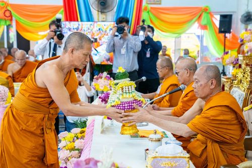 ภาพ No.87992:การลงพื้นที่ตรวจเยี่ยมและติดตามผลการดำเนินงาน โครงการสร้างความปรองดองสมานฉันท์ โดยใช้หลักธรรมทางพระพุทธศาสนา "หมู่บ้านรักษาศีล5" จังหวัดปทุมธานี