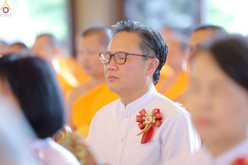 ภาพ No.249170:วันที่ 20 กันยายน พ.ศ. 2568 พิธีประดิษฐานรูปหล่อหลวงปู่วัดปากน้ำ ภาษีเจริญ ณ วิหารพระมงคลเทพมุนี (สด จนฺทสโร) ศูนย์ปฏิบัติธรรมภูเก็ต จ.ภูเก็ต