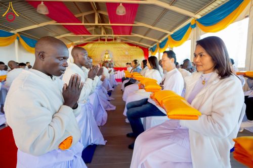 ภาพ No.231635:โครงการบรรพชาอุปสมบทหมู่ครั้งที่ 2 ณ วัดพระธรรมกายโจฮันเนสเบิร์ก ประเทศแอฟริกาใต้ วันอาทิตย์ 29 มิถุนายน พ.ศ. 2568