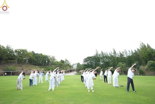 ภาพ No.153571:โครงการปฏิบัติธรรม อุบาสก อุบาสิกาแก้ว รุ่นที่ 1 ผู้แทนทอดกฐินสามัคคีสามหมื่นวัดทั่วไทย ระหว่างวันที่ 6-8 กันยายน พ.ศ. 2567 ณ World Peace Valley จัดโดย ภาคนครหลวง 3