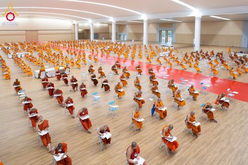 ภาพ No.177781:พิธีสอบธรรมสนามหลวง นักธรรมชั้นโท-เอก  ระหว่างวันที่ 17-20 พฤศจิกายน พ.ศ. 2567 ณ สนามสอบวัดพระธรรมกาย ปทุมธานี