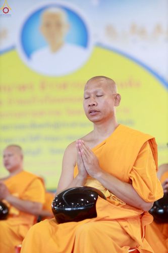 ภาพ No.263886:วันอาทิตย์ที่ 2 พฤศจิกายน พ.ศ. 2568 พิธีตักบาตรอาทิตย์ต้นเดือน ณ บ้านแก้วเรือนทองคุณยายฯ วัดพระธรรมกาย