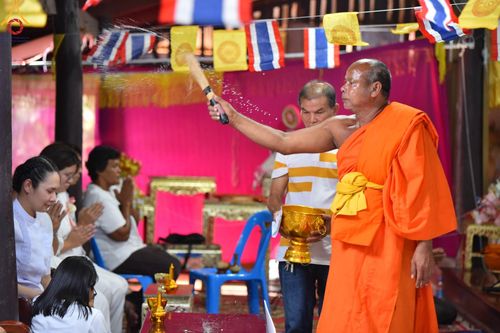 ภาพ No.98326:พิธีทอดกฐินสามัคคีทั่วไทย 5,000 วัด ณ วัดหนองขาม ตำบลห้วยทรายเหนือ อำเภอชะอำ จังหวัดเพชรบุรี วันที่ 24 พฤศจิกายน พ.ศ. 2566