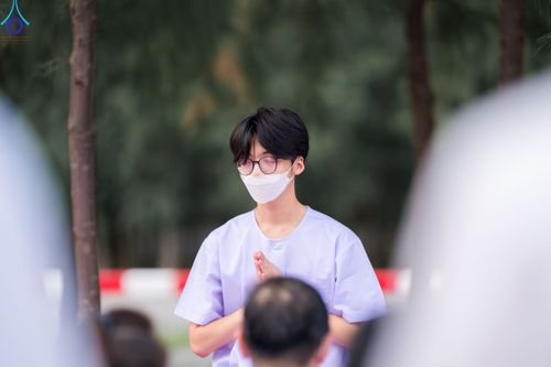 ภาพ No.82550:พิธีตัดปอยผมและปลงผมนาคธรรมทายาท ในโครงการอุปสมบทหมู่ธรรมทายาทพุทธศาสตร์สากล รุ่นที่ 7 (ภาคฤดูฝน) วันอาทิตย์ที่ 11 มิถุนายน พ.ศ. 2566 ณ  วัดพระธรรมกาย