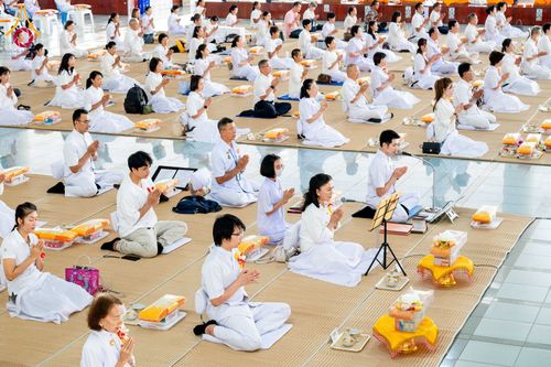 ภาพ No.346138:วันที่ 28 สิงหาคม พ.ศ.2569 พิธีบุพเปตพลี ครั้งที่ 186 ร่วมอุทิศส่วนกุศล แด่หมู่ญาติผู้ล่วงลับไปแล้ว และเป็นปัจจัยสนับสนุน การเผยแผ่พระพุทธศาสนา ณ หอฉันคุณยายอาจารย์ วัดพระธรรมกาย