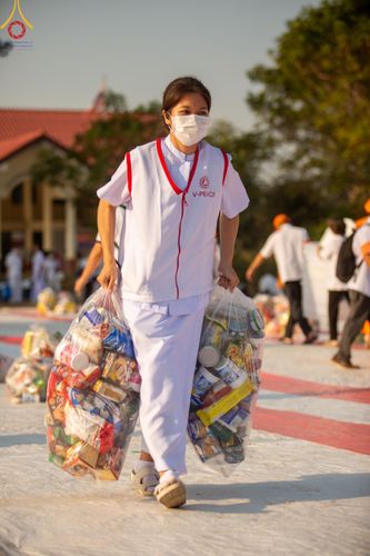 ภาพ No.115787:V.15 สามัคคี การเตรียมงาน เก็บงาน การรับบุญของเจ้าหน้าที่หน่วยงานต่างๆ เพื่อโครงการธรรมยาตรา กตัญญูบูชามหาปูชนียาจารย์ พระมงคลเทพมุนี (สด จนฺทสโร) พระผู้ปราบมาร อนุสรณ์สถาน 7 แห่ง ปีที่ 12 ระหว่างวันที่ 2 - 31 มกราคม พ.ศ.2567