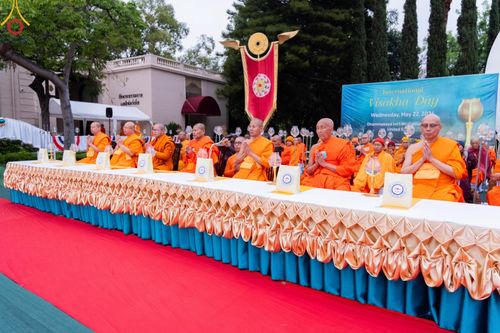 ภาพ No.138267:วิสาขบูชานานาชาติ วัดพระธรรมกายแคลิฟอร์เนีย ประเทศสหรัฐอเมริกา วันพุธที่ 22 พฤษภาคม พ.ศ. 2567