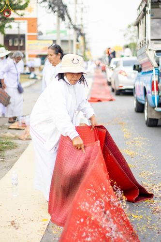 ภาพ No.121783:V.22 ต่อไป การเตรียมงาน เก็บงาน การรับบุญของเจ้าหน้าที่หน่วยงานต่างๆ เพื่อโครงการธรรมยาตรา กตัญญูบูชา มหาปูชนียาจารย์ พระมงคลเทพมุนี (สด จนฺทสโร) พระผู้ปราบมาร อนุสรณ์สถาน 7 แห่ง ปีที่ 12 ระหว่างวันที่ 2 - 31 มกราคม พ.ศ.2567