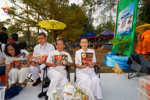 ภาพ No.206775:พิธีตักบาตรพระ 1,000 รูป ปืที่ 7 วันอาทิตย์ที่ 9 กุมภาพันธ์ พ.ศ. 2568 ณ วัดห้วยตองสัก อำเภอจอมทอง จังหวัดเชียงใหม่